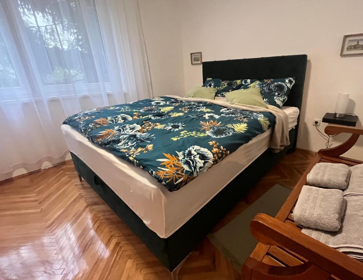 Apartment Lala Sombor Extérieur photo