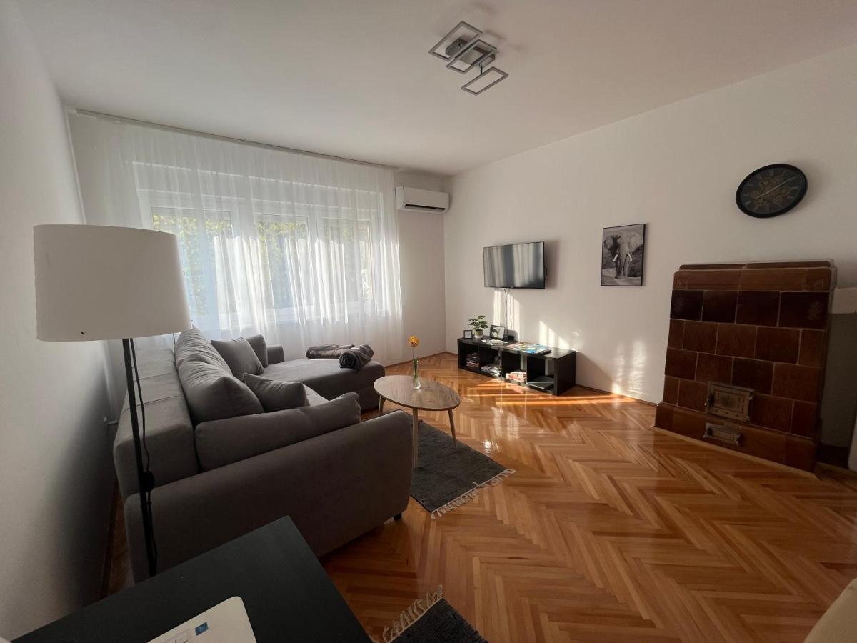 Apartment Lala Sombor Extérieur photo